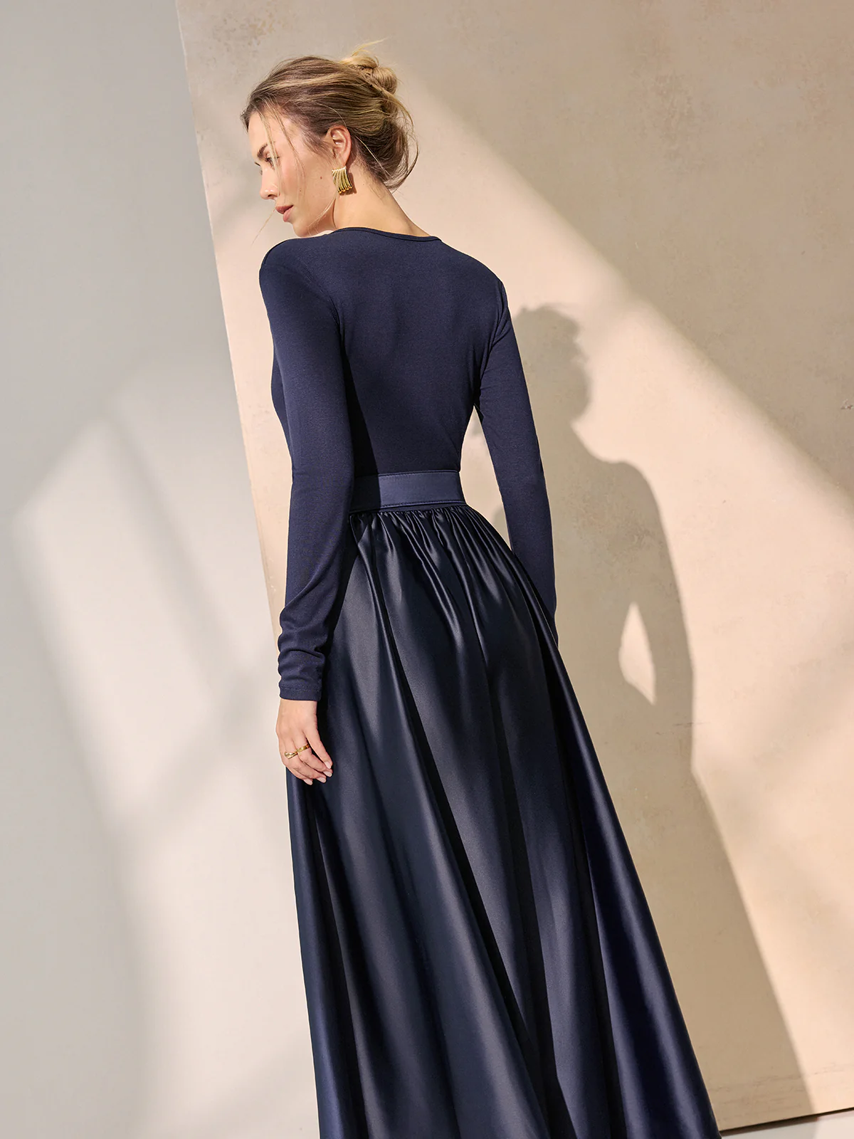 Belted Satin Panel V-Neck Long Sleeve Maxi Dress - Image 4