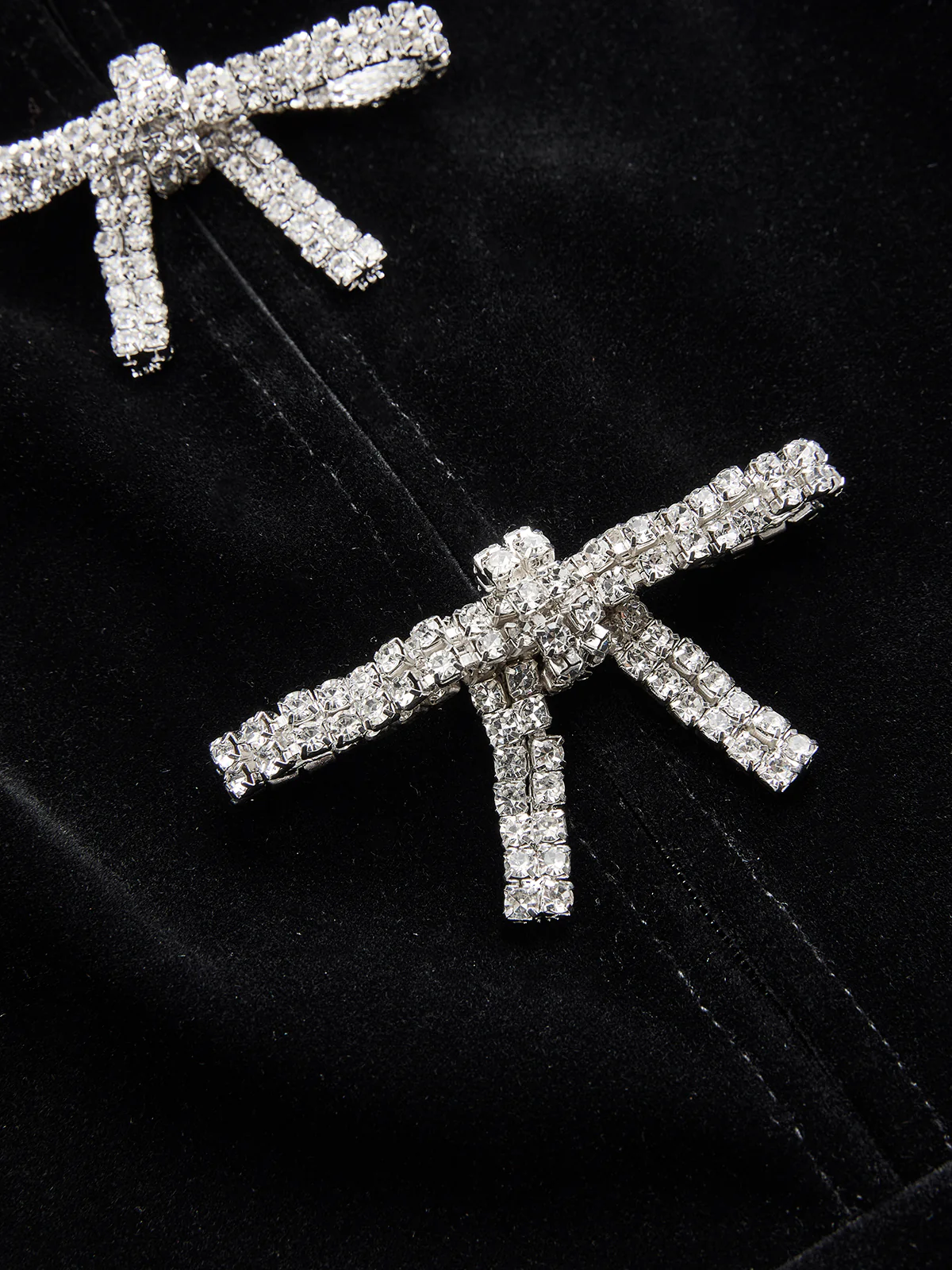 Bow Embellished Velvet Sleeveless Mini Dress - Image 3