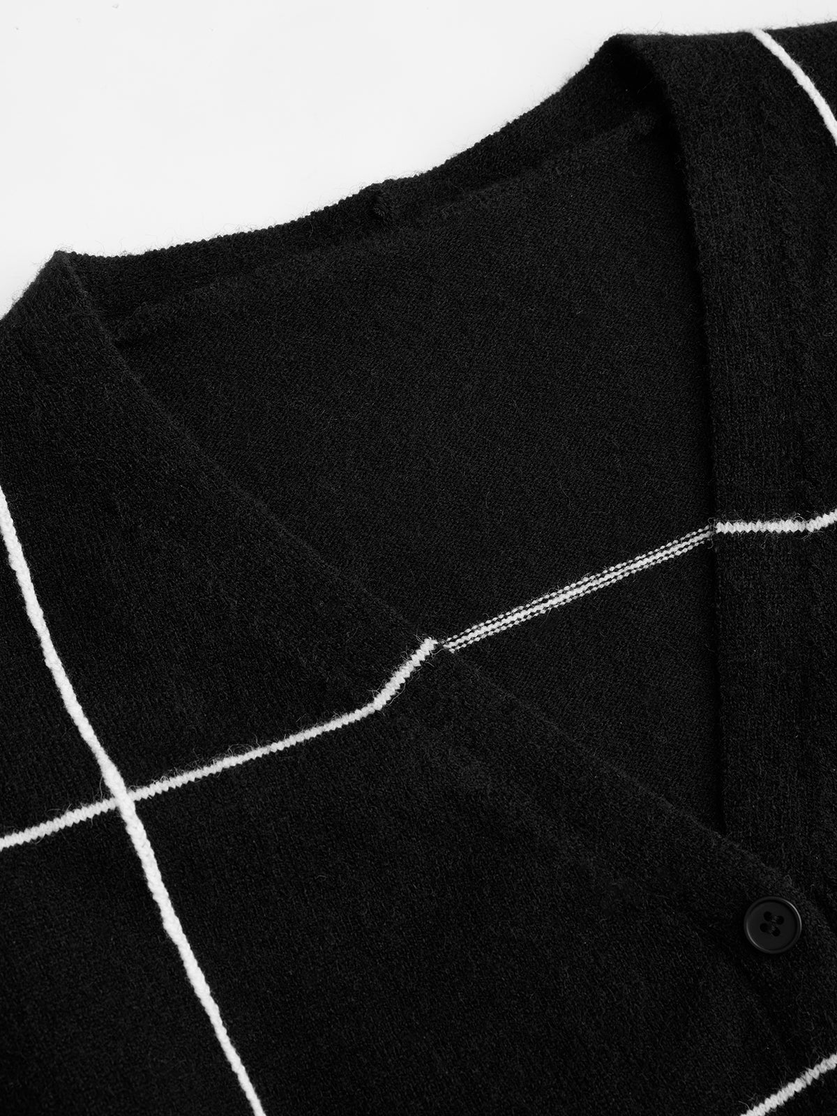 Checkered V-Neck Button-Front Knit Vest - Image 3