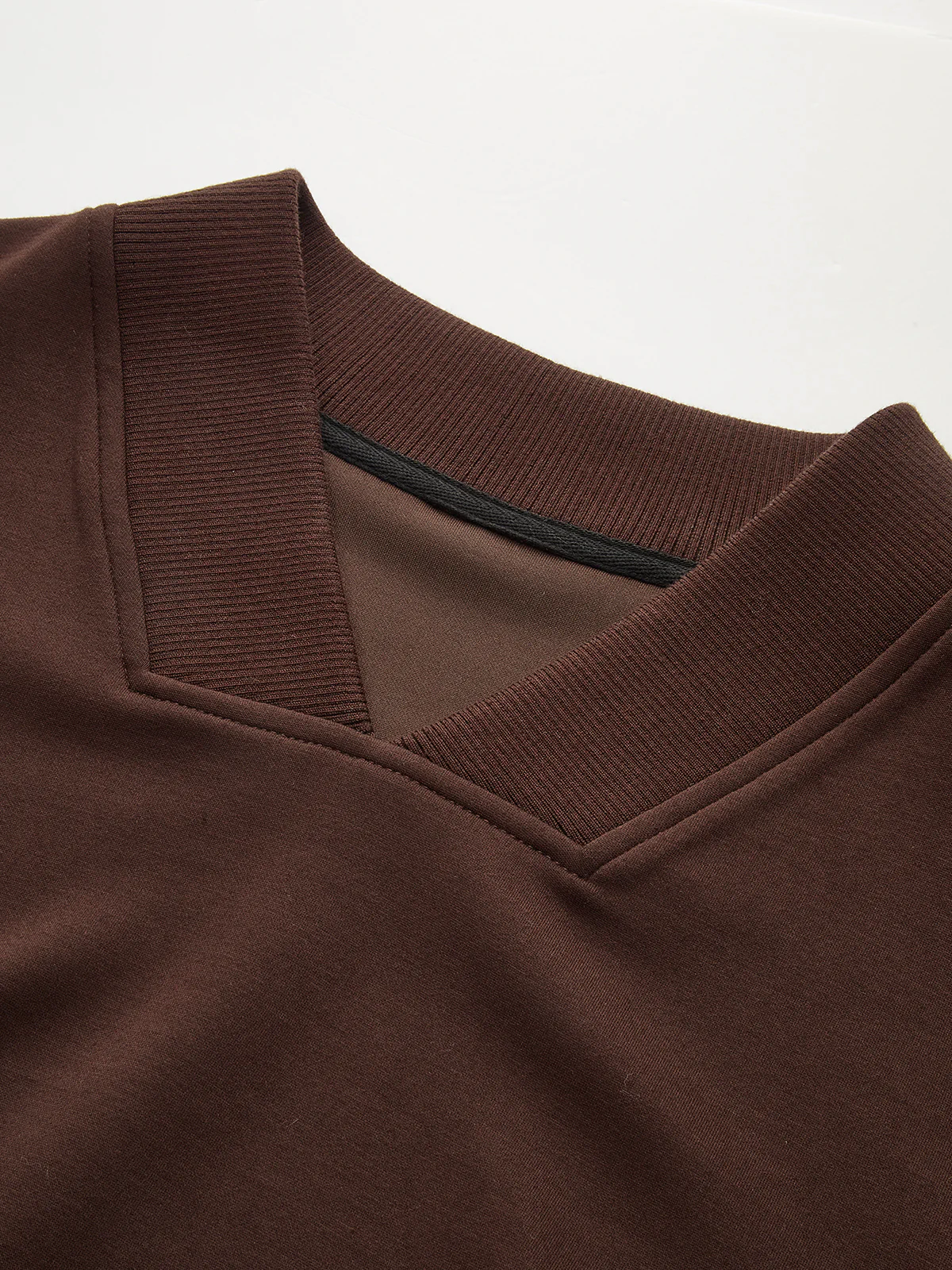 Cinched-Waist Air-Layer Cropped Sweatshirt - Image 5