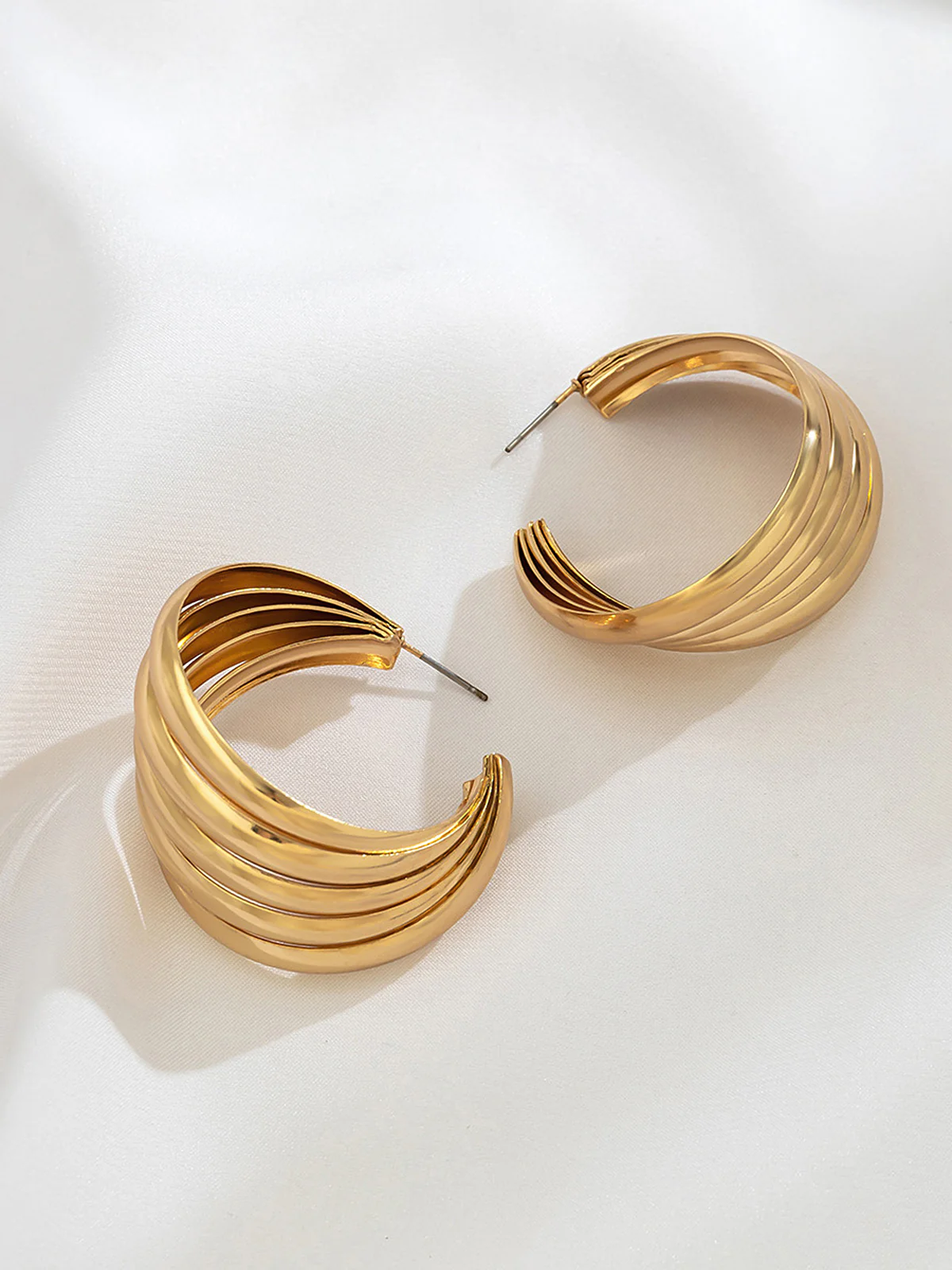 Sculpted Gold-Tone Swirl Hoop Earrings - Image 4